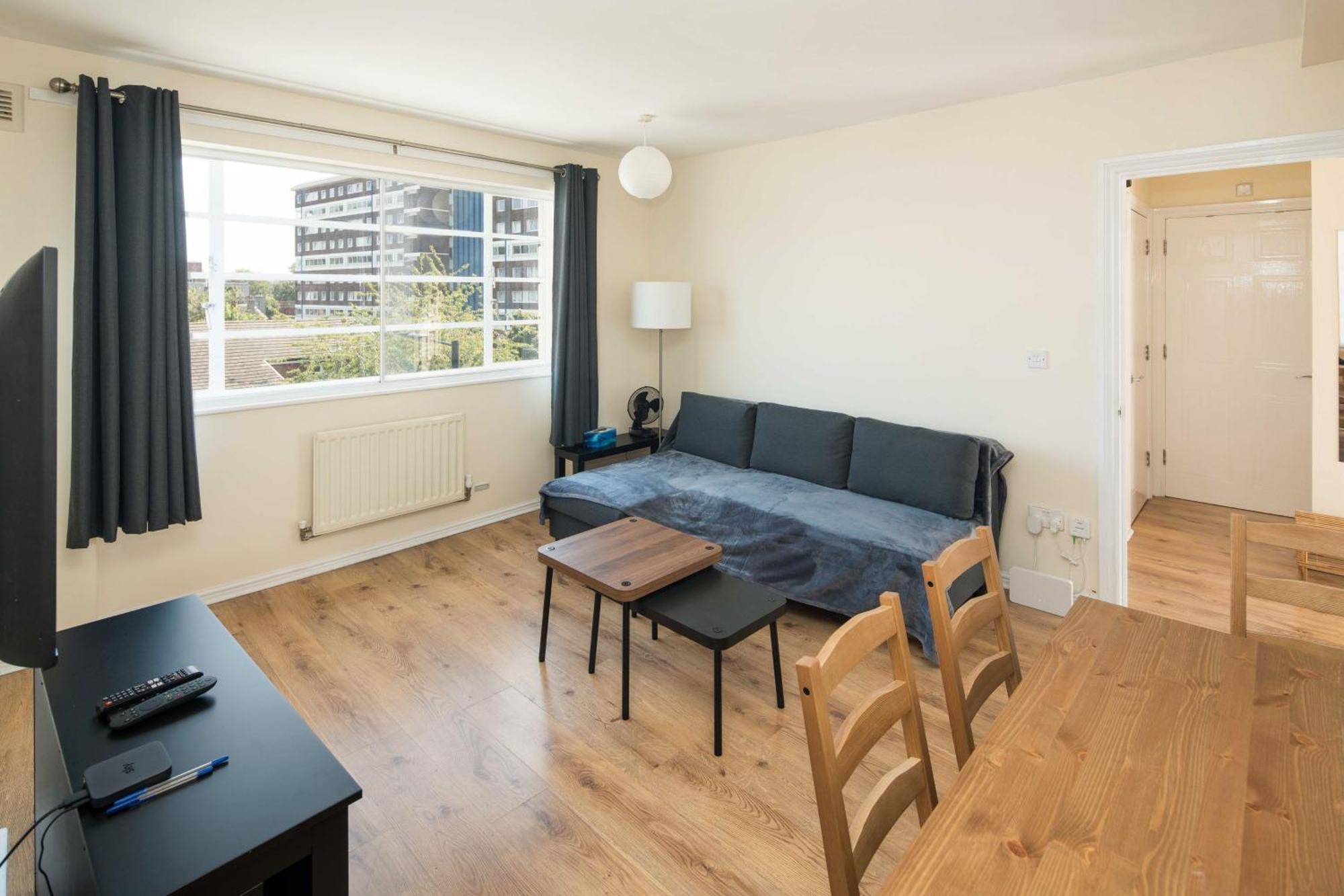 2Bd London Flat - City Buzz & Parkside Serenity Londres Exterior foto